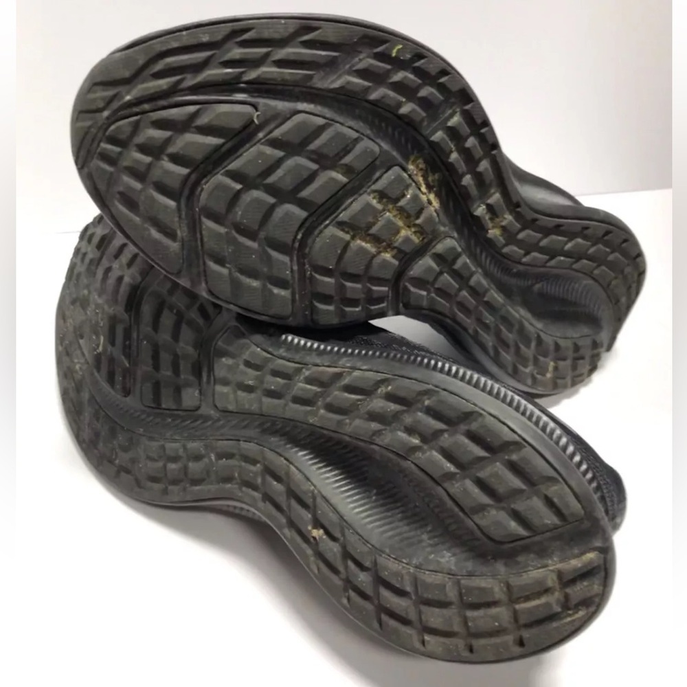 Nike Women’s Downshifter 10 Black Running Shoes, Size 7 M. - Picture 5 of 6